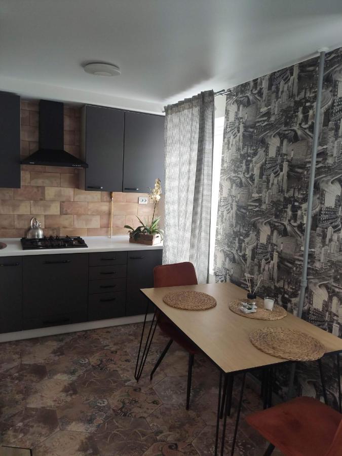 Boulevard Krementjuk Exteriör bild