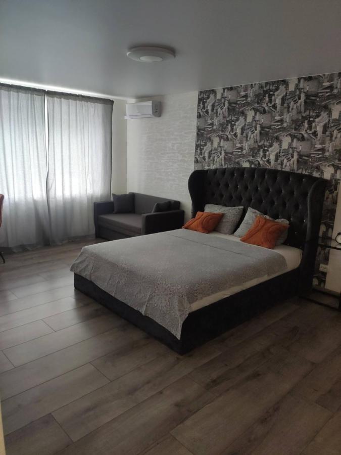 Boulevard Krementjuk Exteriör bild